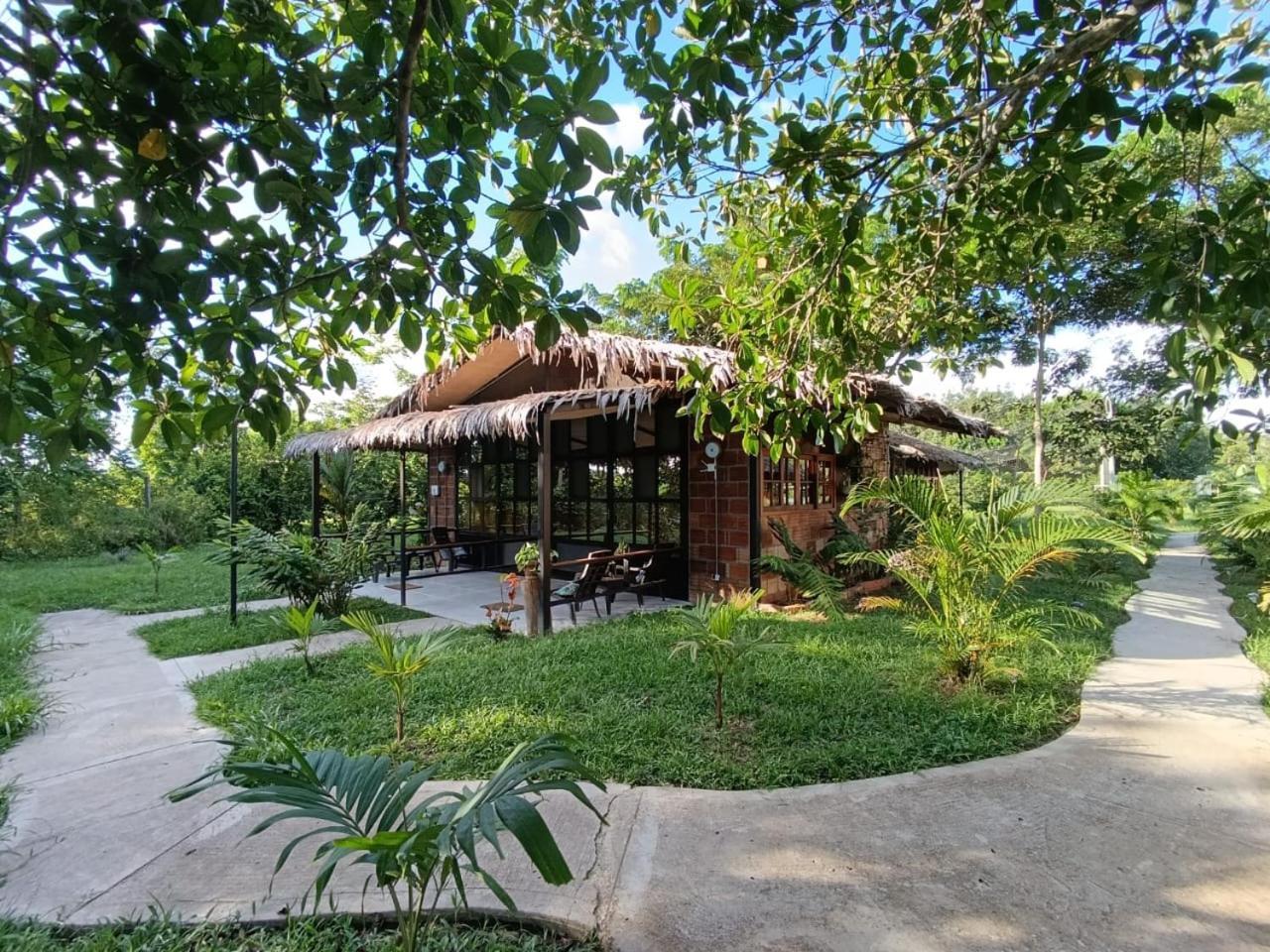 Hotel Boutique Villaliliana Leticia Ngoại thất bức ảnh